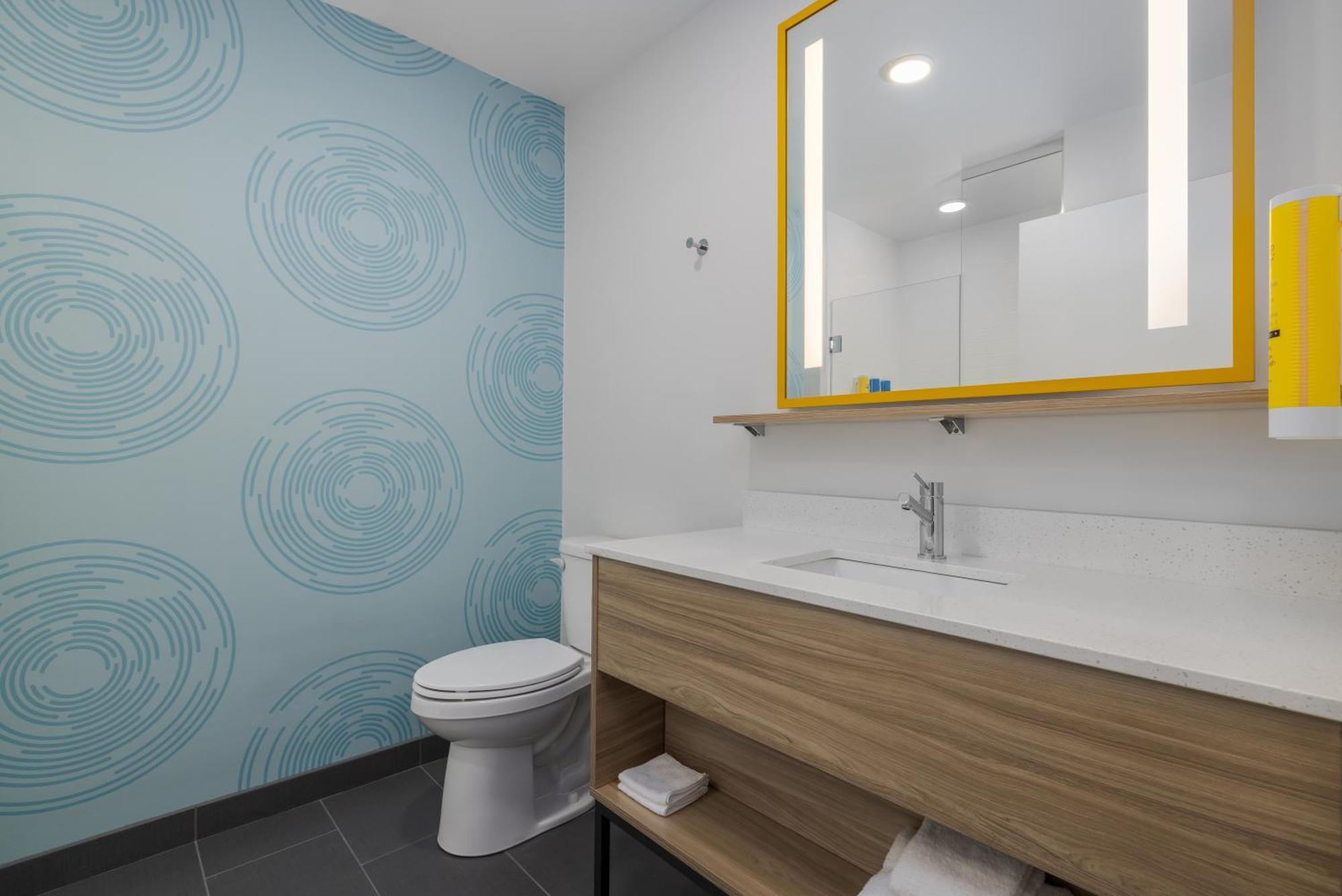 Hotel Tru By Hilton Oshkosh Zewnętrze zdjęcie
